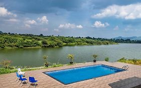 Saffronstays Rose Vineyard By The Lake, Nashik